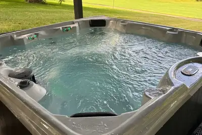 Image de 3BdRoom Home w/ Hot Tub + Game Room