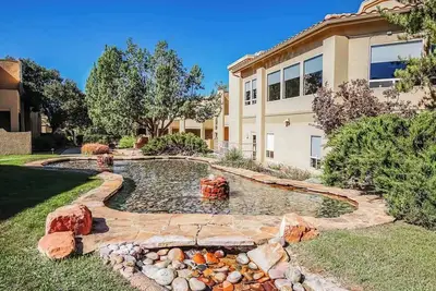 Image de Sedona Springs Resort Timeshare Studio. One week rental 12-27-2025 to 1-2-2026