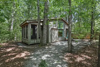 Image de The Artful Bungalow w/ Loft