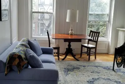 Spacious 2 bedroom in brownstone Brooklyn
