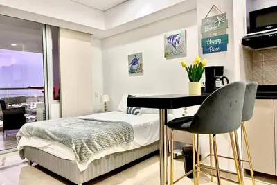 Image de Cartagena Beach 843. Beach, Pool, Sauna, A/C and more.