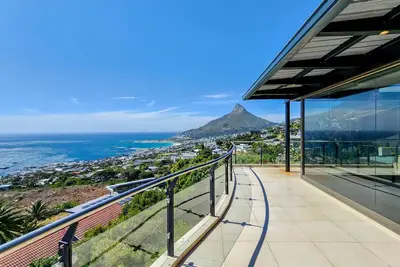 Image de 5-Bed Bakoven Villa with Ocean & Mountain Views