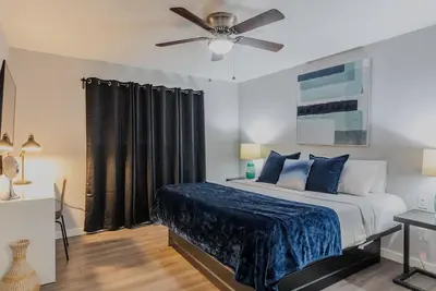 Image de 2br The Raven Flats 02, Hermann Park, Med Center!