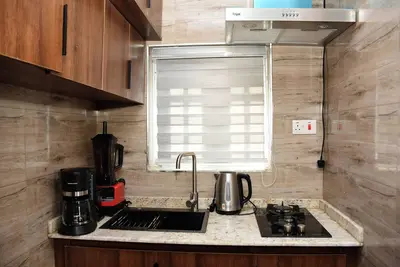 Image de Spacious 3br Garki Apt~ Near Hospital ~Aso Rock