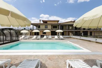 Villa Monterazzano by MMega