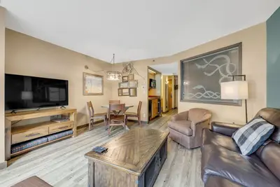 Image de Spacious ski-in/ski-out Studio, 1-Bath Prime Location to Ski Slopes!