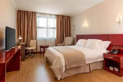 Image de 2 Units | Relaxing Stay Near Transit Hubs | Historic Museums & Cultural Hotspots