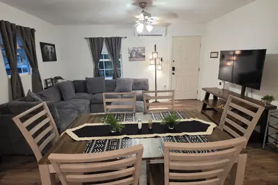 Image de Charming 3-bedroom house in Tyler with Ac comfort in Each Room!