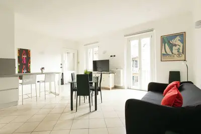 Image de Rebecca House (Elegant three-room apartment Cit Turin)