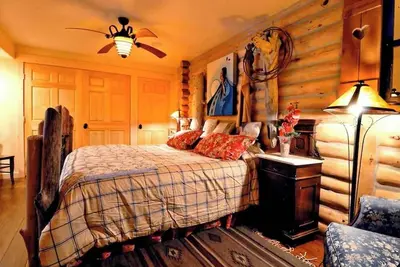 Image de A touch of the wild west and the loving touch of the pioneer 