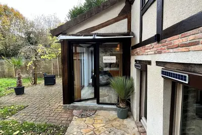 Image de Agréable maison🏡 avec jardin🪴hyper Centre Sezanne🏘️