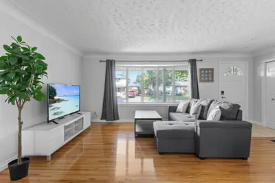 Image de Spacious Family Getaway | 2 Living Rooms | 2 TVs | Sleeps 12