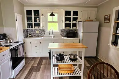 Image de Downtown Den/Sleeps 3/Washer/Dryer