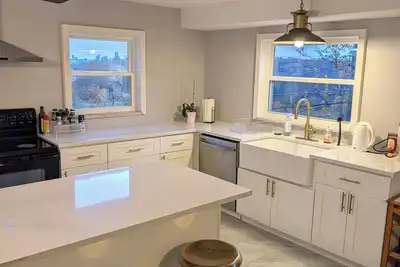 Image de Spacious House in Greenfield