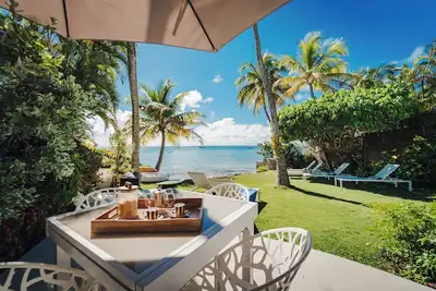 Image de Cap Caraïbes | 6 chambres Villa Exceptionnelle pieds dans l'eau, vue mer