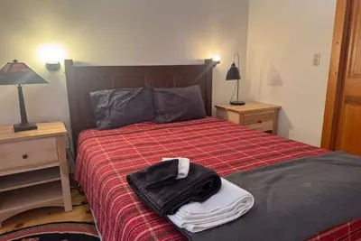 Image de Cinnamon Bear House - A Nature Lovers Dream