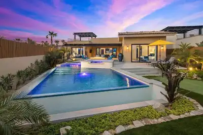 Image de Luxurious 4 Br Private Pool & Putting Green + Golf Cart at Diamante