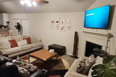 Image de Elegant Escape in central location