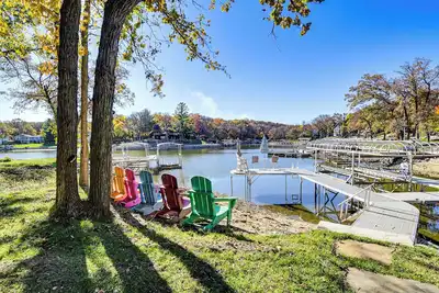 Image de Private Beach! Lakefront Cabin in Panora