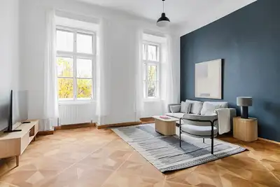 Image de Blueground | Wieden, pool, nr Belvedere