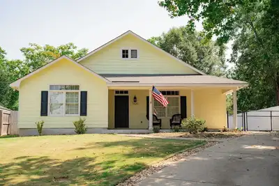 Image de Spacious North Columbus 4-bedroom 3 bathroom home perfect for large groups