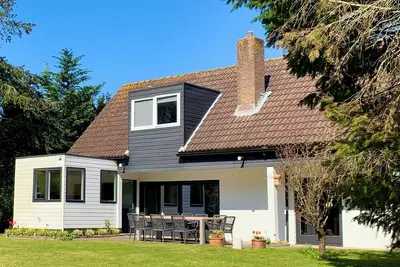 Image de Zeeuws Meisje: Beautiful house close to the beach