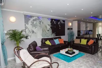 Image de Azure Apartment