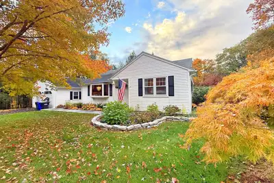 Image de Sequoia House \nCharming Goshen Getaway – Quiet Retreat in Litchfield Hills