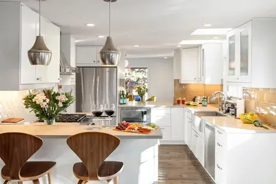 Image de Chic Gem with Game Room, 5-Min Drive to Pearl St & Cu