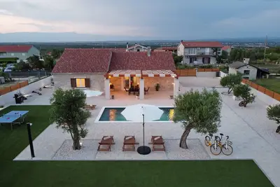 Image de Villa Orkula with heated pool