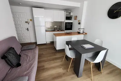 Image de Appartement Roses (Santa Margarida)\nProche plage