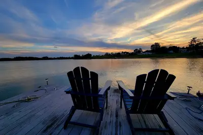 Image de Cherokee Lakefront Haven • Dock • Peaceful Views
