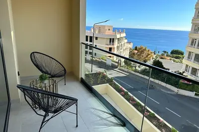 Image de Seaview apartment 5min from the beach and close to the city centre
