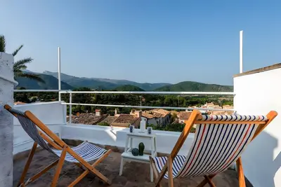 Image de Maison de vacances « Ca'n Ruquet » avec vue sur la montagne, terrasse privée et Wi-Fi