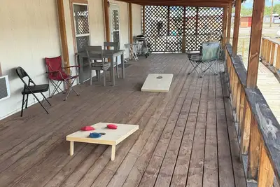 Image de This charming and simple cottage offers 2 bedroom and close to popular places