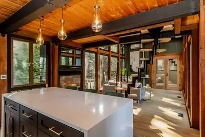 Image de The Loft with private Hot Tub