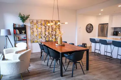 Image de 110 | Condo Terrasse | Vue Fleuve et Piscine