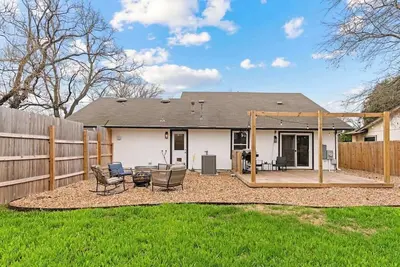 Image de Franklin Park Escape-3/2. 5+Pets!