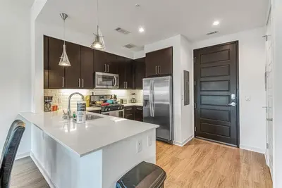 Image de Clean and Modern 1-bedroom apartment -  Medical Center - A/C  - Free Parking