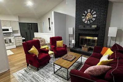 Image de South Side Resort - Very Close Derby Turnpike Dtn