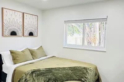 Image de Rustic Cozy Duplex Unit Near Img & Beaches