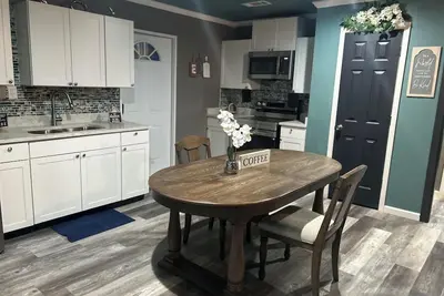 Image de Serene 2-bedroom apartment with Ac in vibrant Memphis