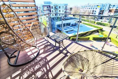 Image de Bel appartement pour 4 personnes avec Wifi, piscine, Tv, balcon et animaux admis