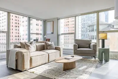 Image de Blueground | Edgewater Beach, fitness, nr Lakefront