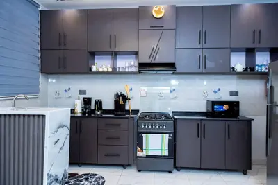 Image de Exclusive 4br/3ba Penthouse Lux Apartment + Rooftop @ Bbb Nation Oasis in Kigali