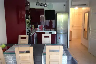 Image de Au centre ville, proche de toutes les activités dans une résidence confortable