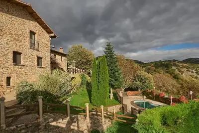 Image de Gîte rural « La Majada De Peñacorada Ii » avec vue montagne, piscine et Wi-Fi