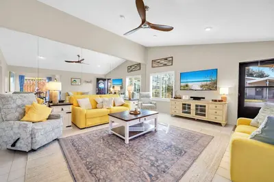 Image de Wavy Seas - Tennis Villa 77a