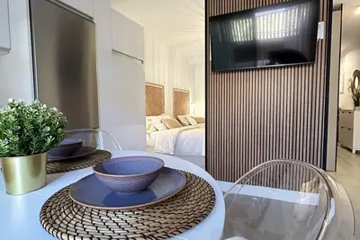 Image de Cozy Seaside Escape in Arguineguín – by Eivisihouses