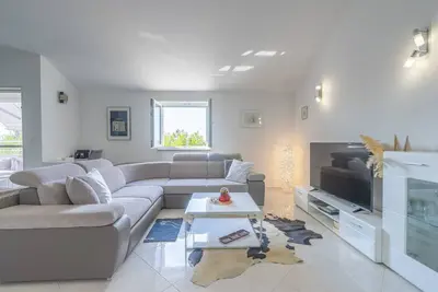 Image de Retraite paisible à Privlaka avec vue sur la mer